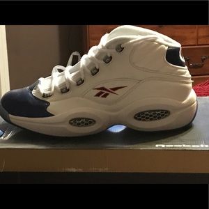 Reebok Question Mid Allen Iverson’s signature shoe
